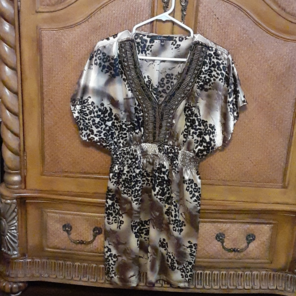 Animal print top